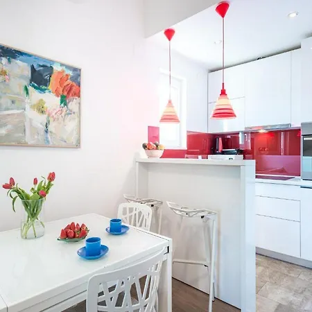 Meri & Karla Apartamento *